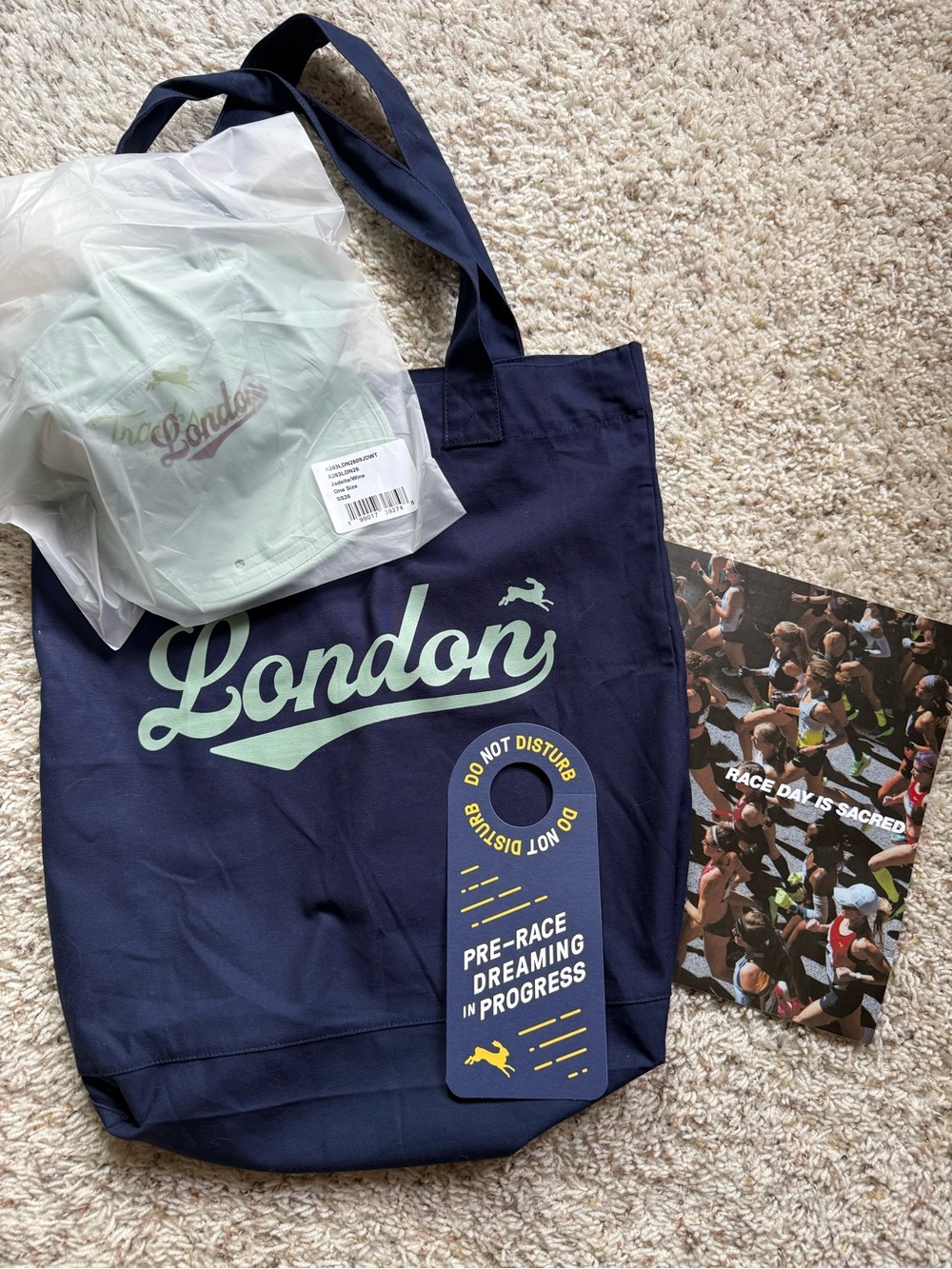 2026 London Marathon race pack - hat & tote
